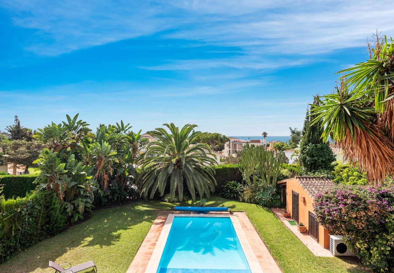 Casa en Marbella - Beach Villa Sea La Vie Marbesa! 