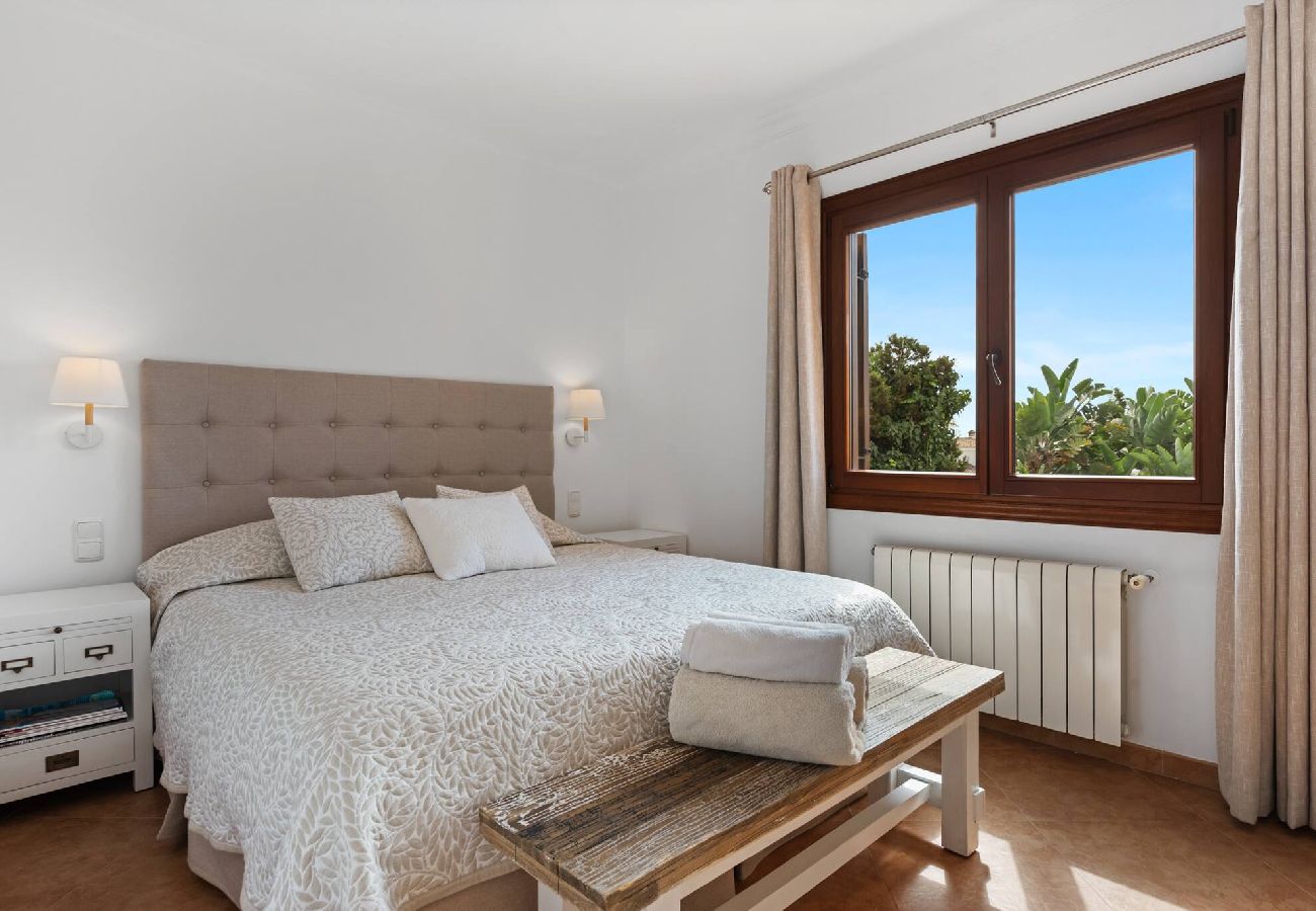 House in Marbella - Beach Villa Sea La Vie Marbesa! 