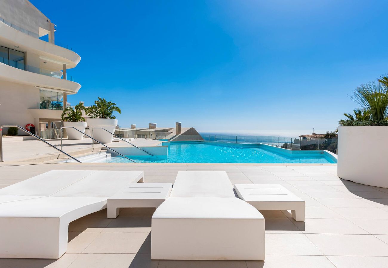 Apartment in Benalmádena - Panoramic Sea Views Apartment Stupa Hills 