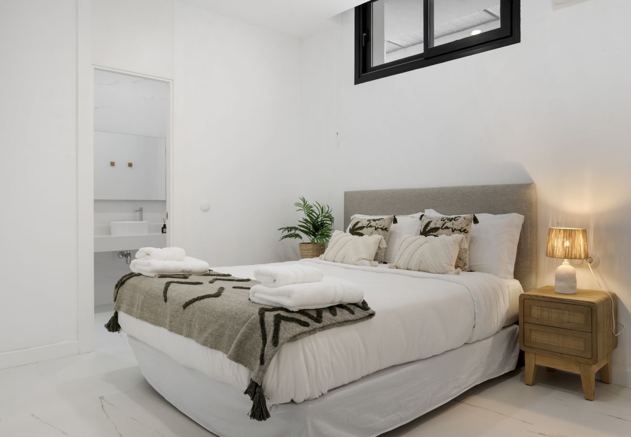 Villa in San Roque - Villa Lazo with Stunning Sea Views of Gibraltar